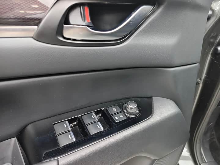 Photo 8 - Mazda CX-5