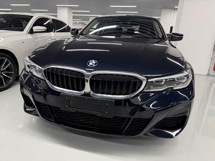 Фото 2 - BMW 3 Series