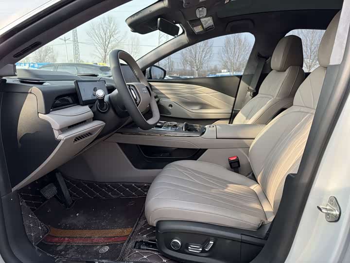 Фото 4 - Geely Galaxy Starshine 8 EM-i