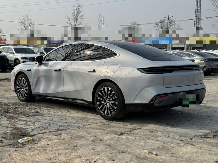 Фото 9 - Geely Galaxy Starshine 8 EM-i