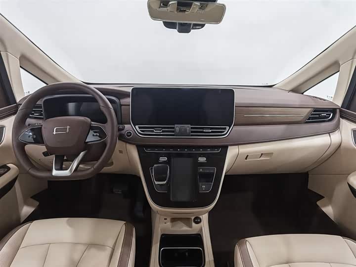 Photo 5 - Bestune M9