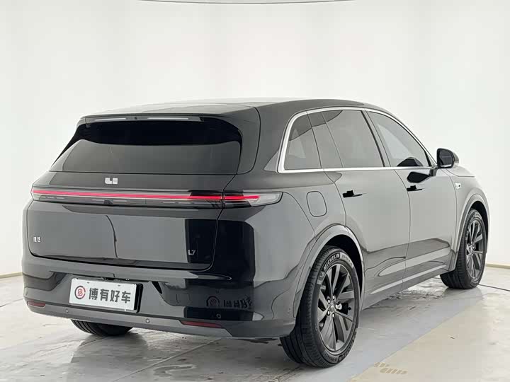 Фото 9 - LiXiang L7