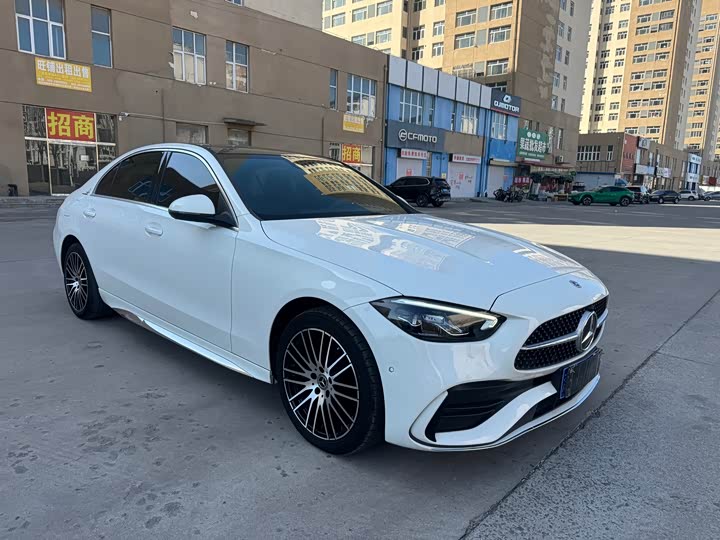 Zdjęcie 3 - Mercedes-Benz C-Class