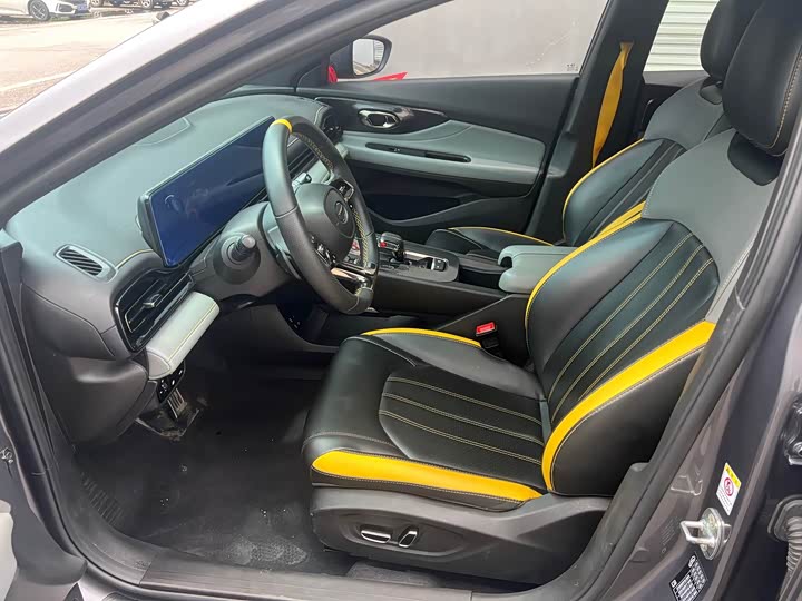 Фото 5 - GAC Trumpchi Empow R