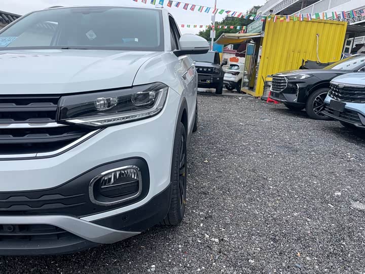 Фото 3 - Volkswagen Tacqua