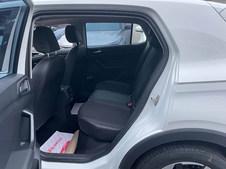 Фото 8 - Volkswagen Tacqua