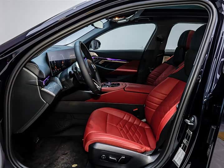 Фото 9 - BMW 5 Series