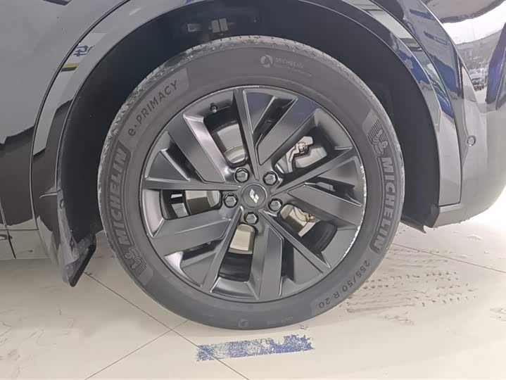 Фото 6 - LiXiang L8