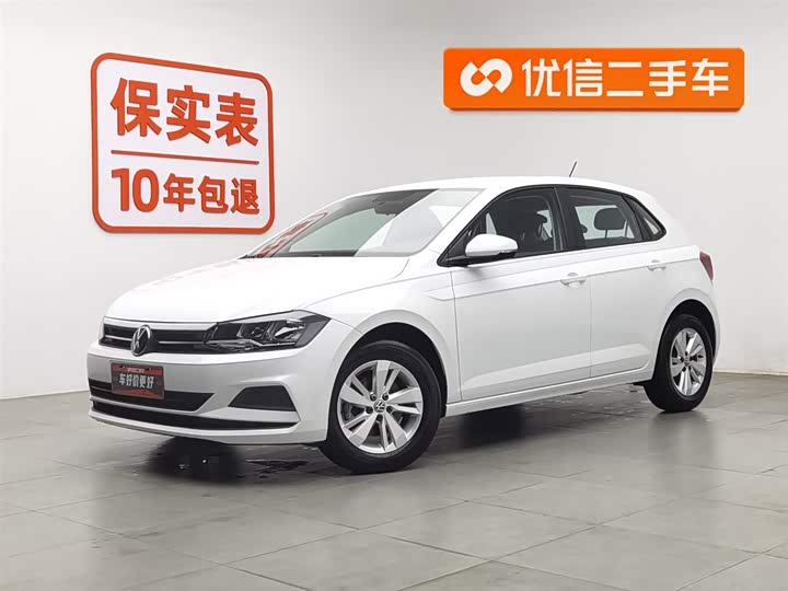 Фото 1 - Volkswagen Polo