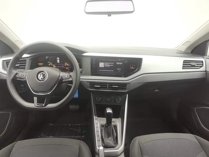 Фото 5 - Volkswagen Polo