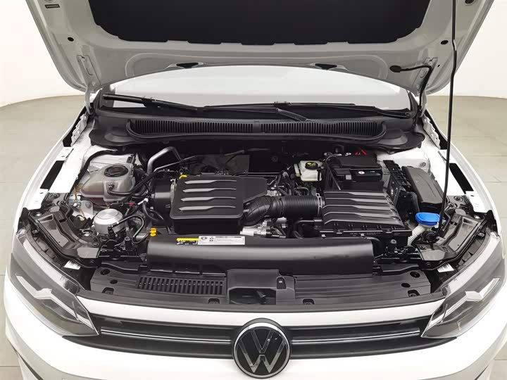 Фото 6 - Volkswagen Polo