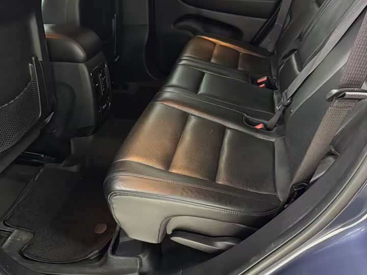 Фото 5 - Jeep Grand Cherokee