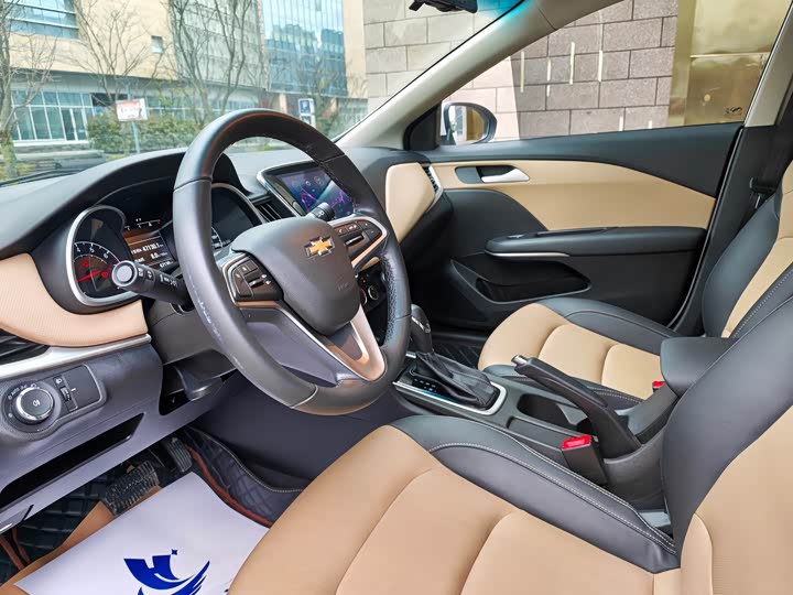 Фото 5 - Chevrolet Monza