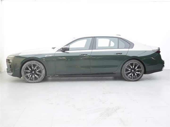 BMW i7 2023 2023款 M70L