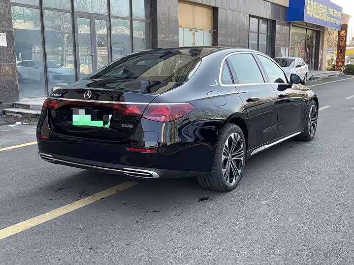 Фото 4 - Mercedes-Benz E-Class Hybrid