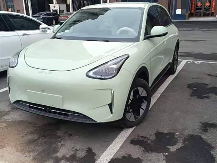 Фото 1 - Geely Galaxy Geome