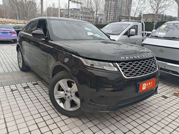 Фото 2 - Land Rover Range Rover Velar
