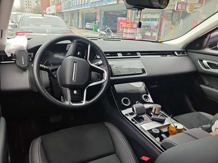 Фото 4 - Land Rover Range Rover Velar