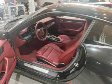 Фото 3 - Porsche 911