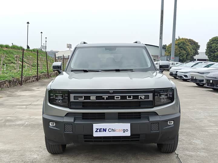 Photo 2 - Jetour Freedom