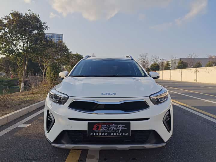 Фото 2 - Kia KX1