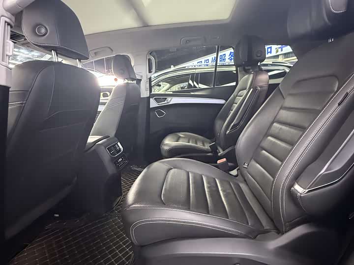 Фото 2 - Volkswagen Talagon