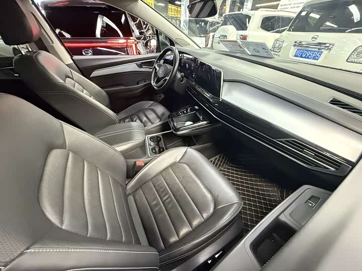 Фото 4 - Volkswagen Talagon