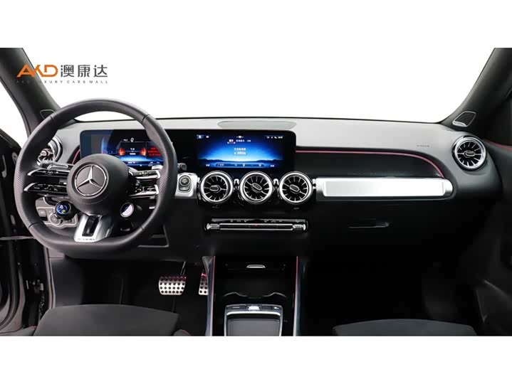 Фото 5 - Mercedes-Benz GLB-Class AMG