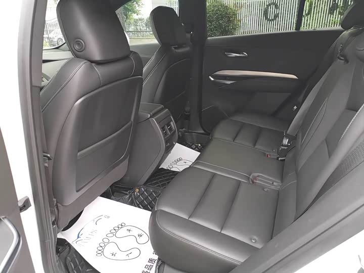 Фото 5 - Cadillac XT4