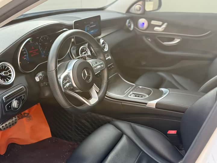 Фото 4 - Mercedes-Benz C-Class