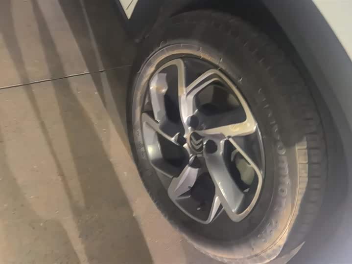 Фото 6 - Citroen C3-XR