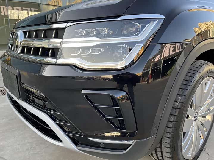 Photo 4 - Volkswagen Teramont Pro