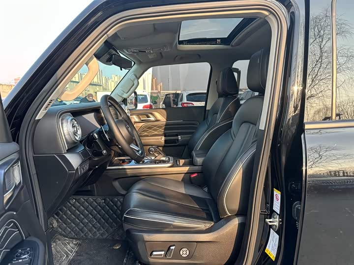 Фото 8 - Tank 300