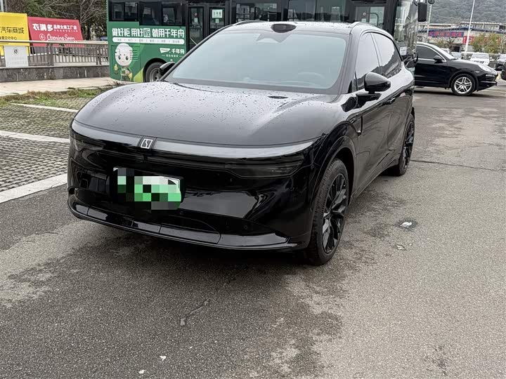 Фото 1 - Zeekr 7X