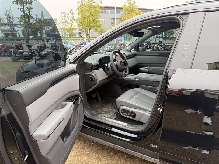 Фото 5 - Zeekr 7X