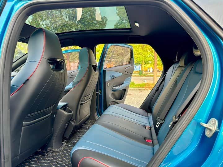 Фото 6 - BYD Dolphin