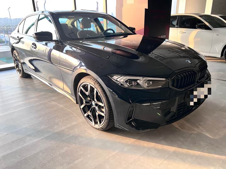 Фото 3 - BMW 3 Series