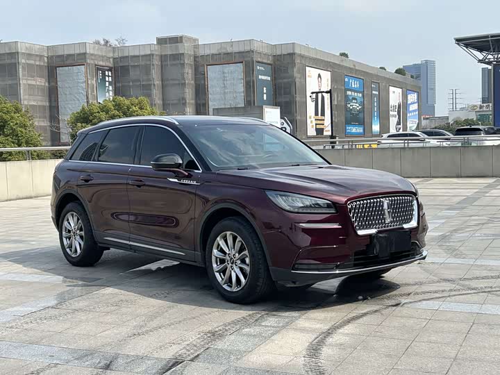 Фото 7 - Lincoln Corsair