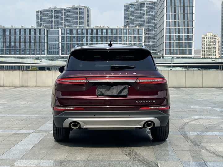 Фото 8 - Lincoln Corsair