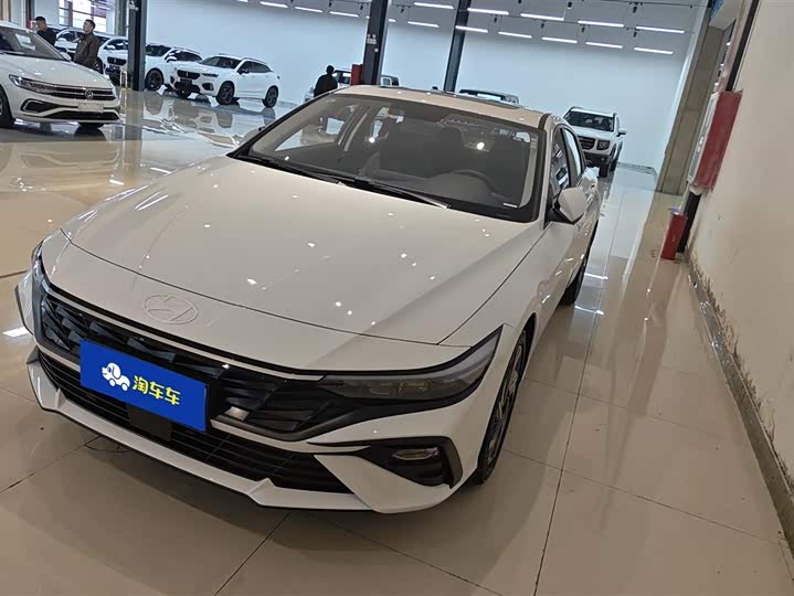 Фото 1 - Hyundai Elantra N line