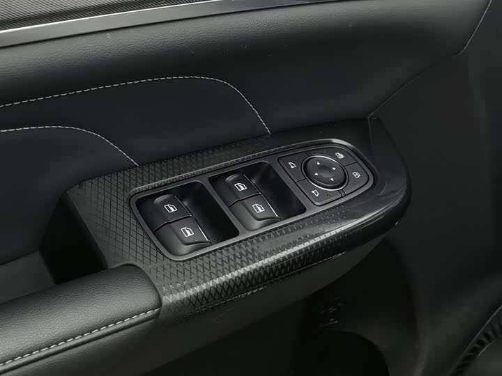 Фото 9 - Haval M6