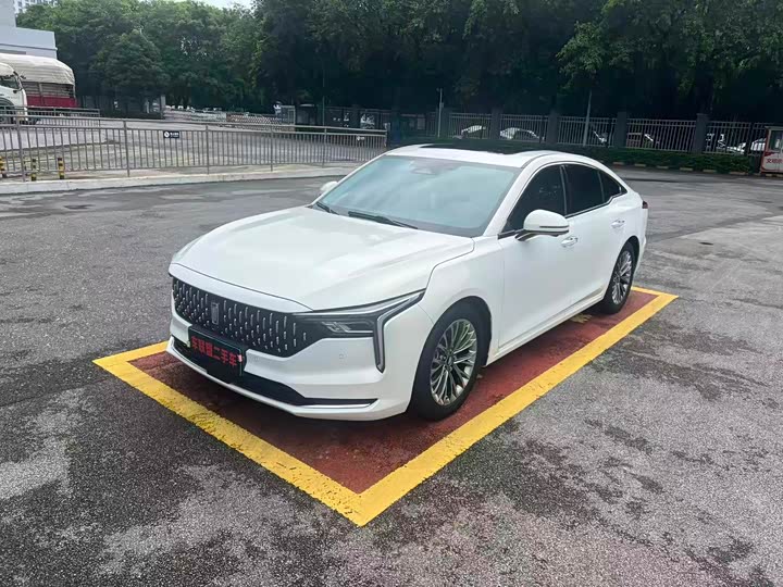 Фото 3 - Bestune B70