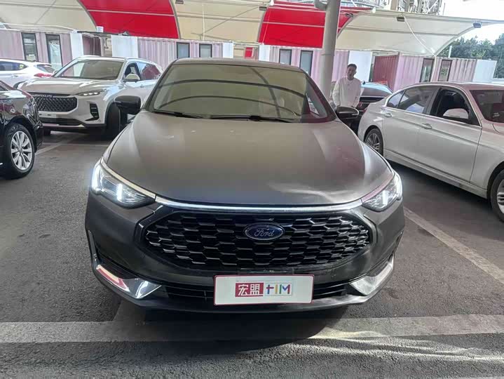 Фото 6 - Ford Escort