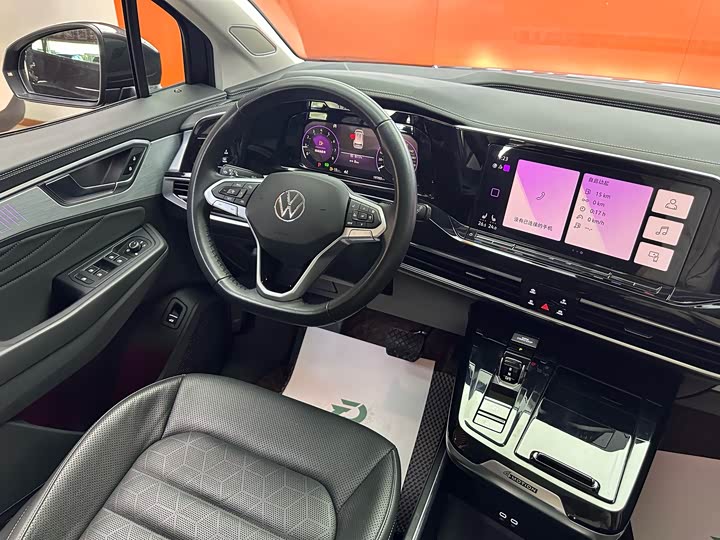 Фото 9 - Volkswagen Talagon