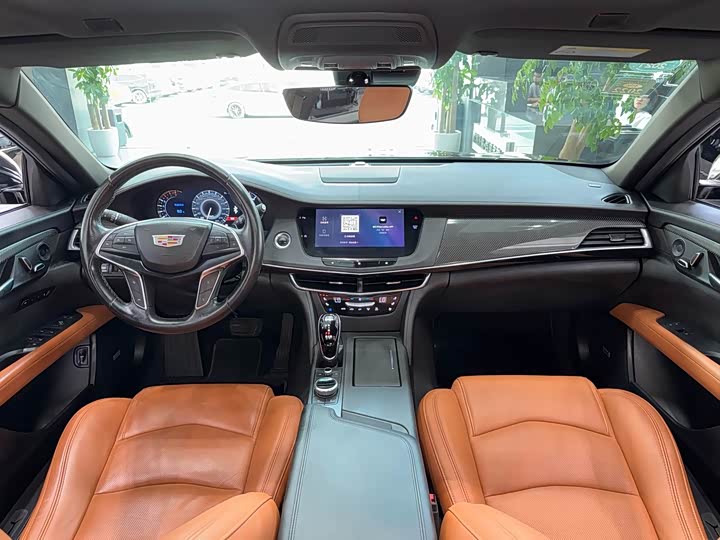 Фото 8 - Cadillac CT6