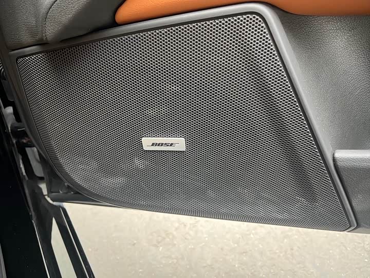 Фото 9 - Cadillac CT6