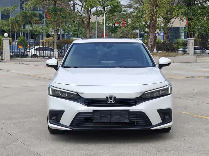 Фото 2 - Honda Civic