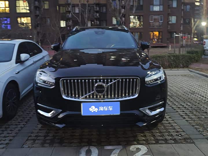 Фото 2 - Volvo XC90