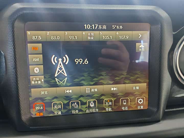 Фото 9 - Jeep Wrangler