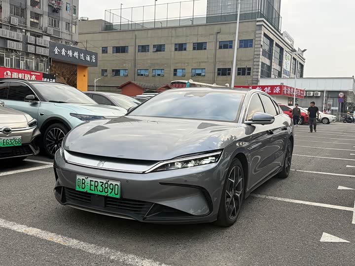 Фото 2 - BYD Han